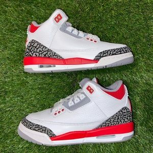 New! Size 4Y (GS) Jordan 3 retro Fire Red